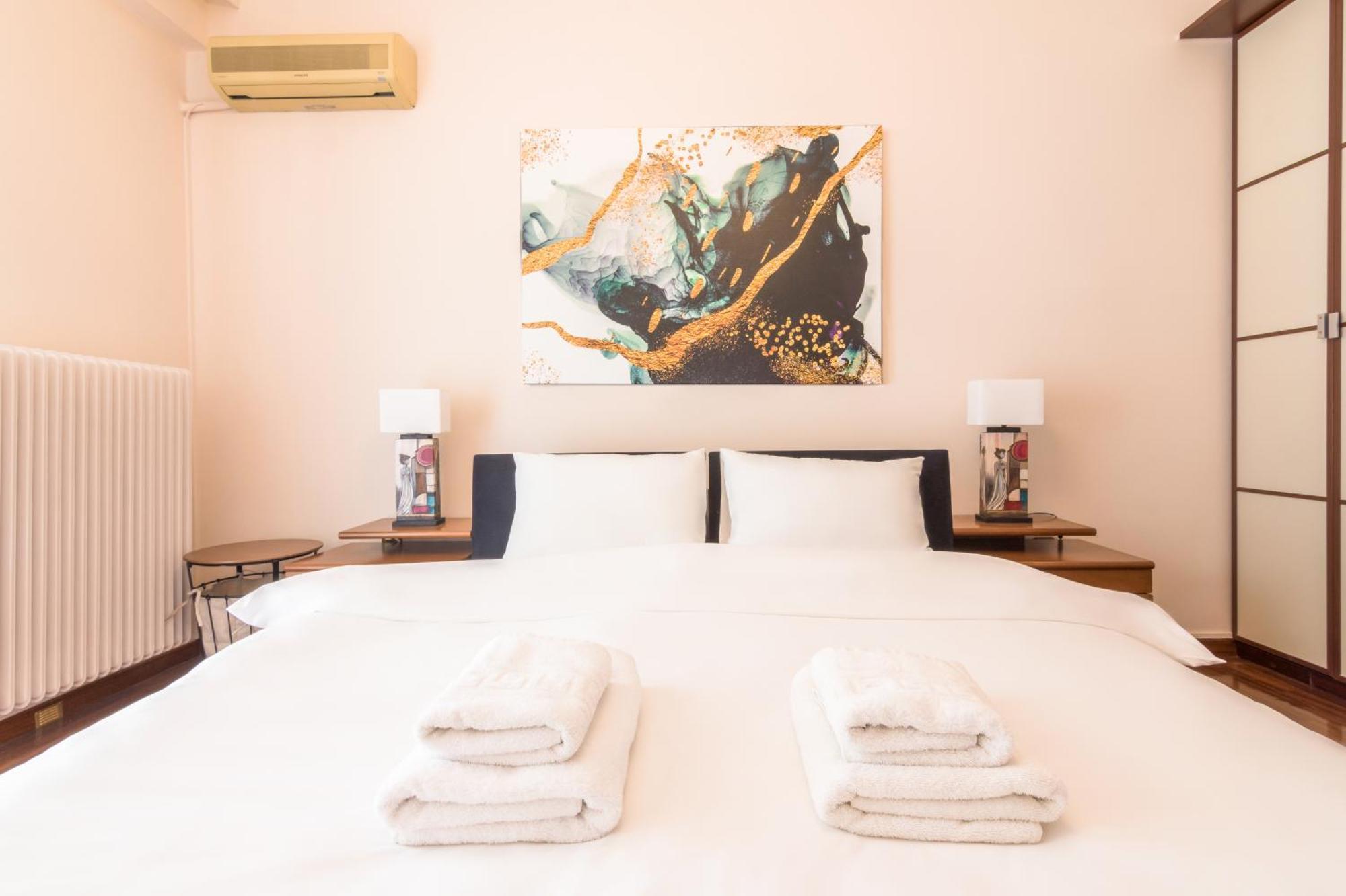 Three Bedrooms Apt In Kallithea Athén Kültér fotó